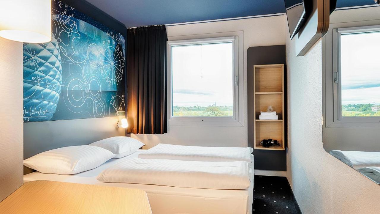 ไอบิส มึนเช่น การ์ชิง Hotel การ์คิงไบมึนเคน ภายนอก รูปภาพ